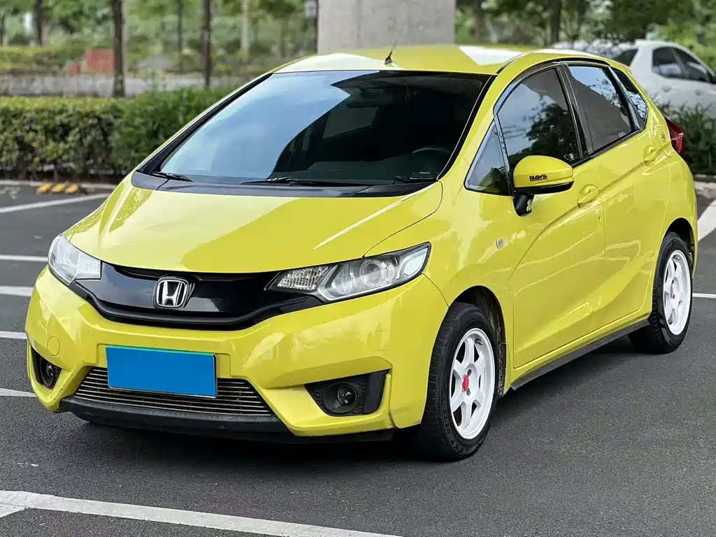 Honda Fit 2015