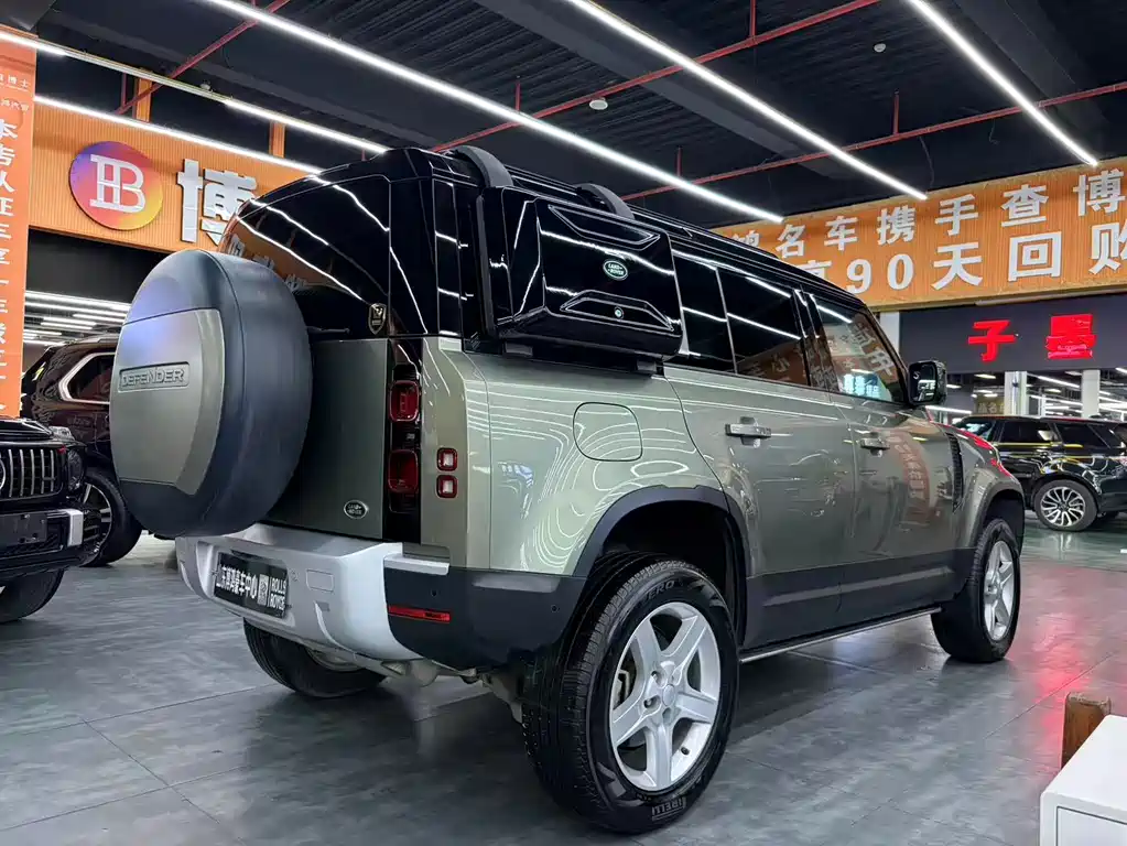 Land Rover Defender — миниатюра 15