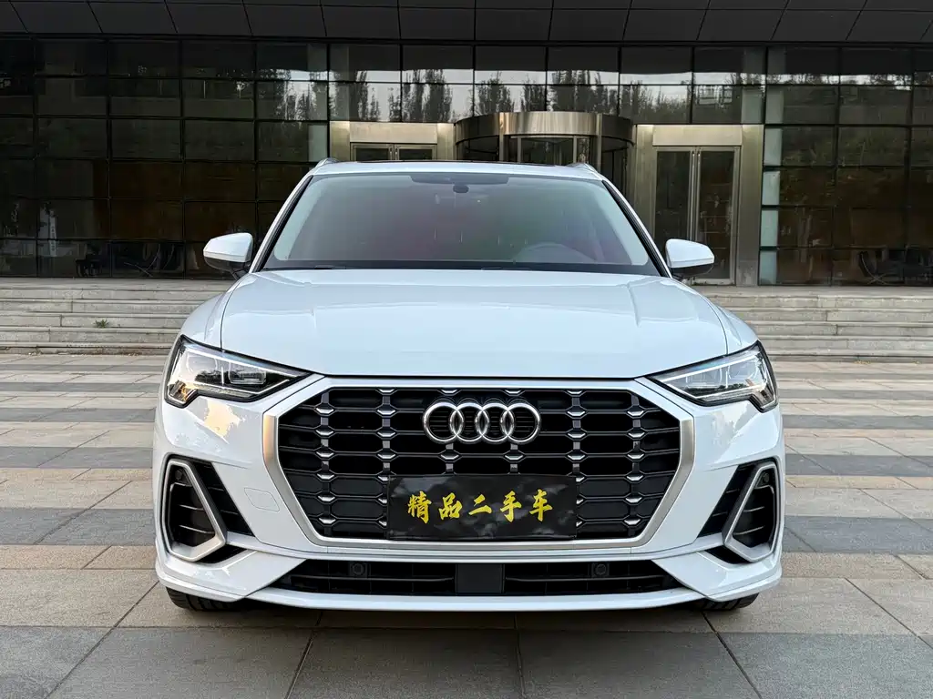 Audi Q3 — миниатюра 10