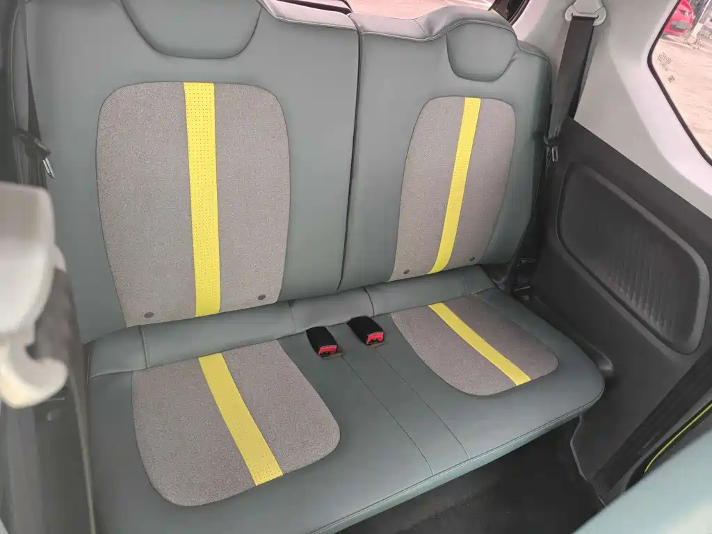 Wuling MINIEV — миниатюра 8