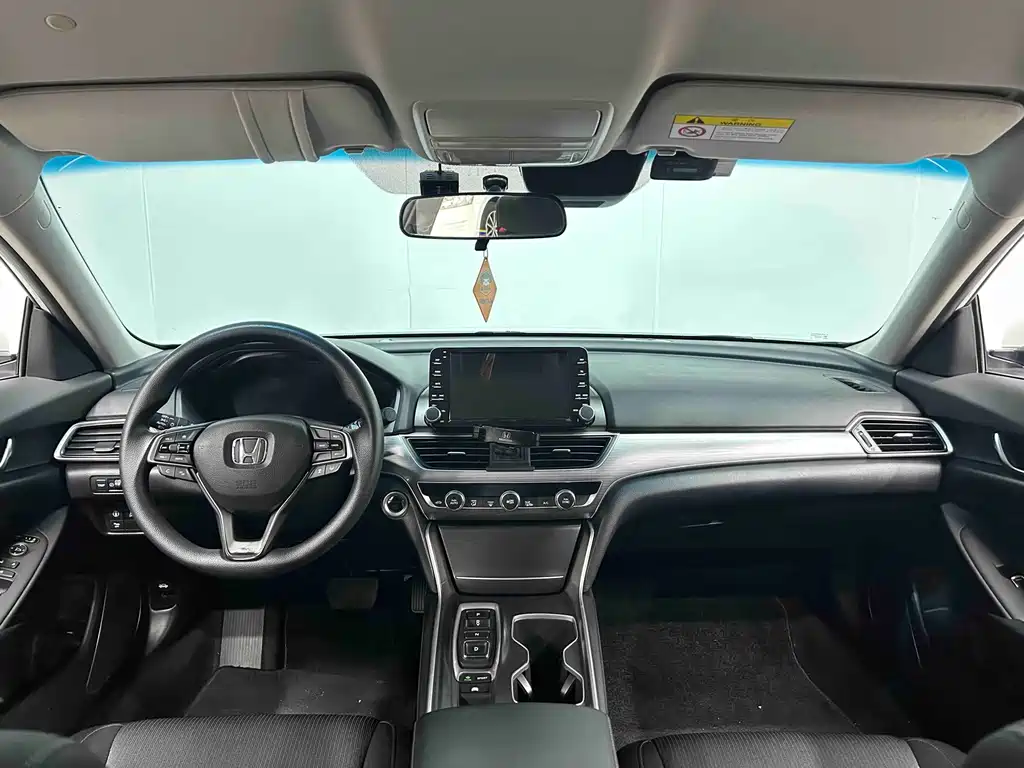 Honda Accord — миниатюра 8