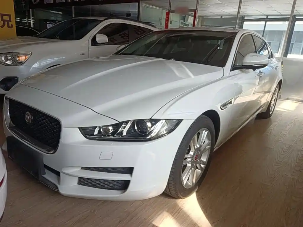 Jaguar XEL — миниатюра 2