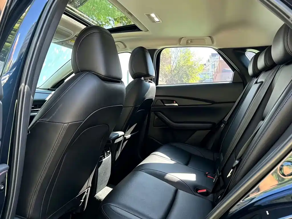 Mazda CX-30 — миниатюра 6