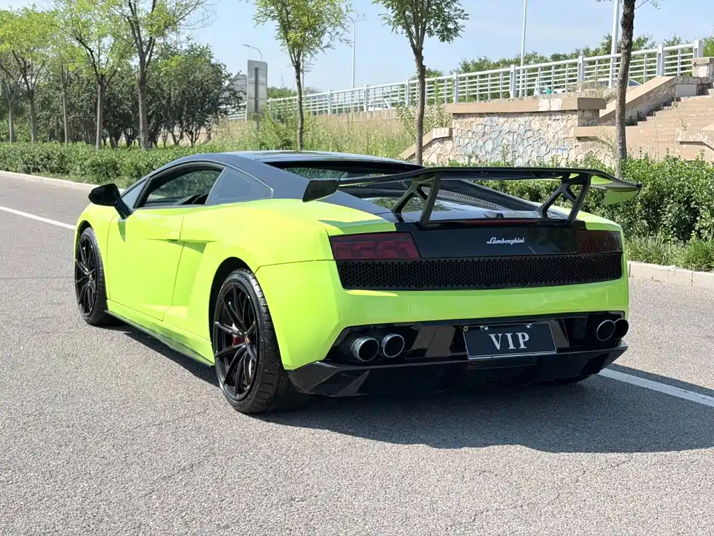 Lamborghini Gallardo — миниатюра 7