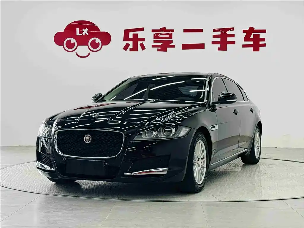 Jaguar XFL 2017
