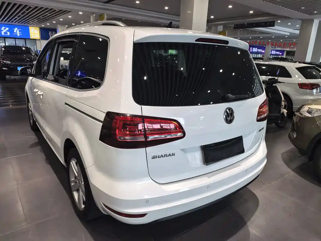 Volkswagen Sharan — миниатюра 5