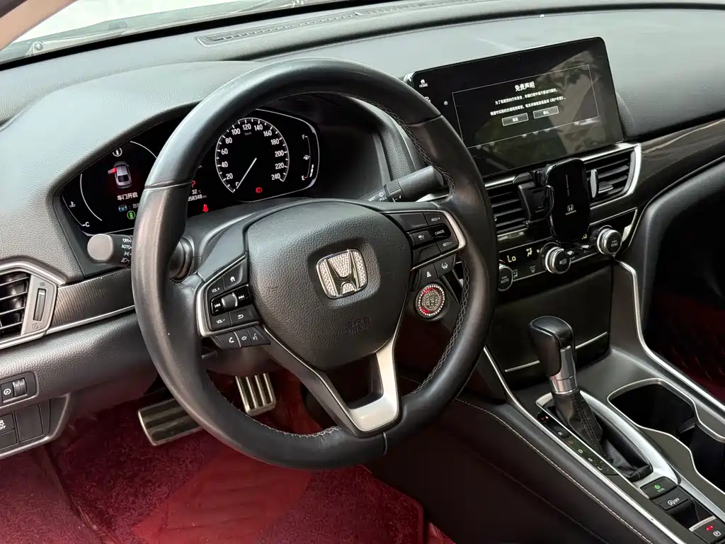 Honda Accord 2022 260TURBO Luxury