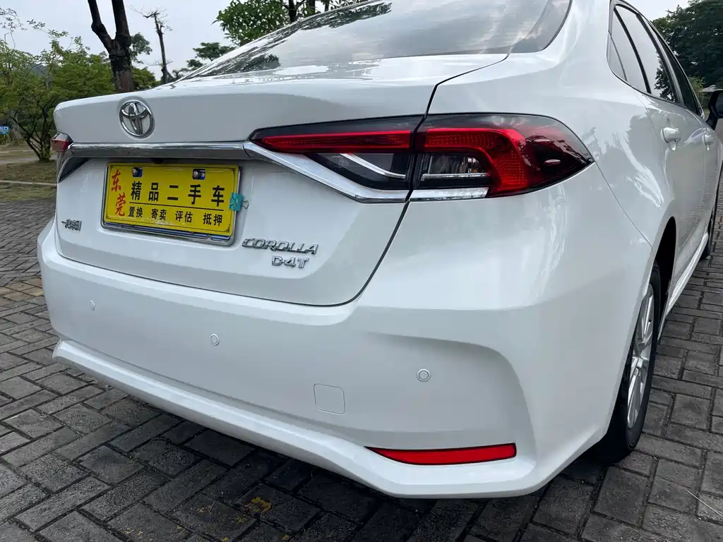 Toyota Corolla — миниатюра 8