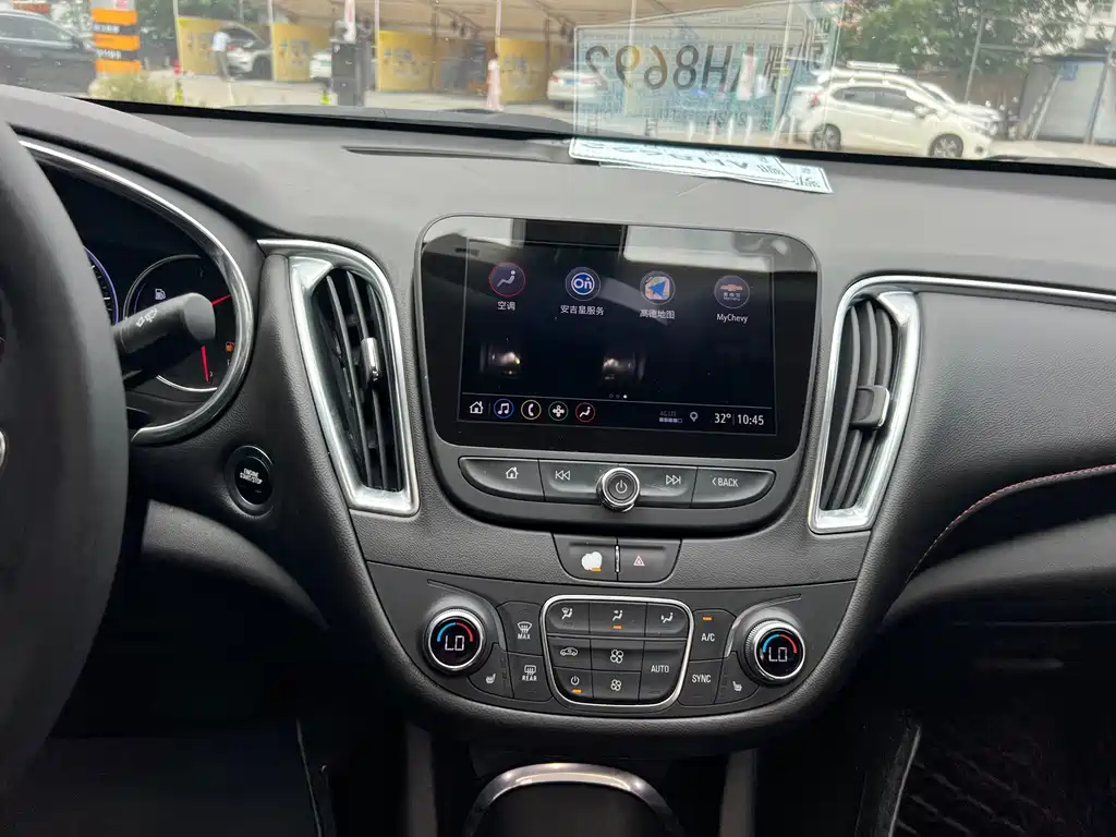 Chevrolet Malibu XL — миниатюра 14