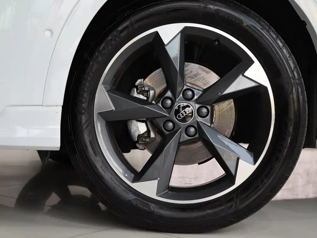 Audi Q3 2022 35 TFSI Fashion