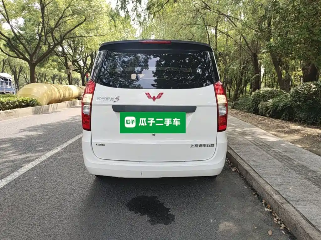 Wuling Hongguang — миниатюра 6