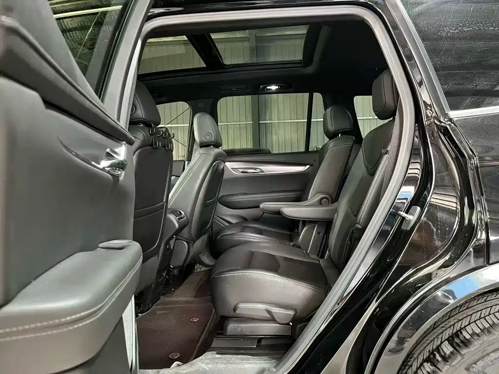 Cadillac XT6 — миниатюра 17