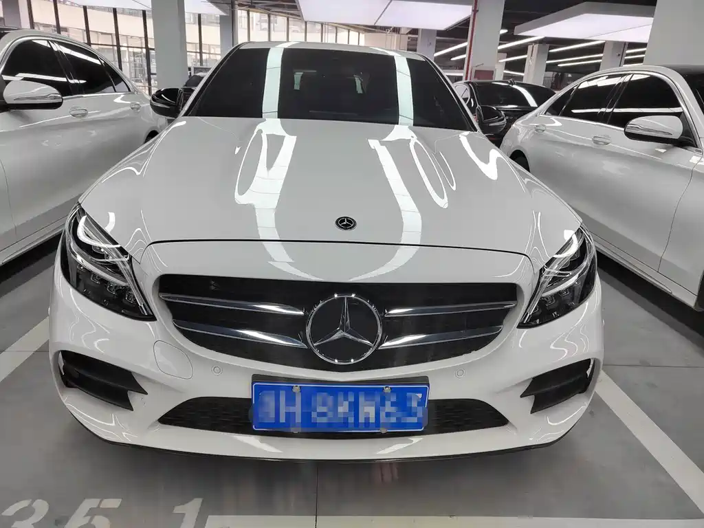 Mercedes-Benz C-Class — миниатюра 2