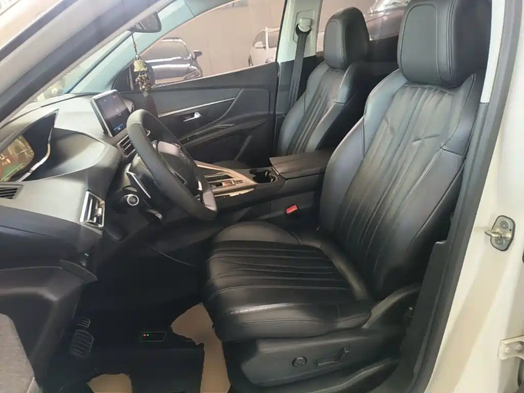 Peugeot 4008 — миниатюра 15