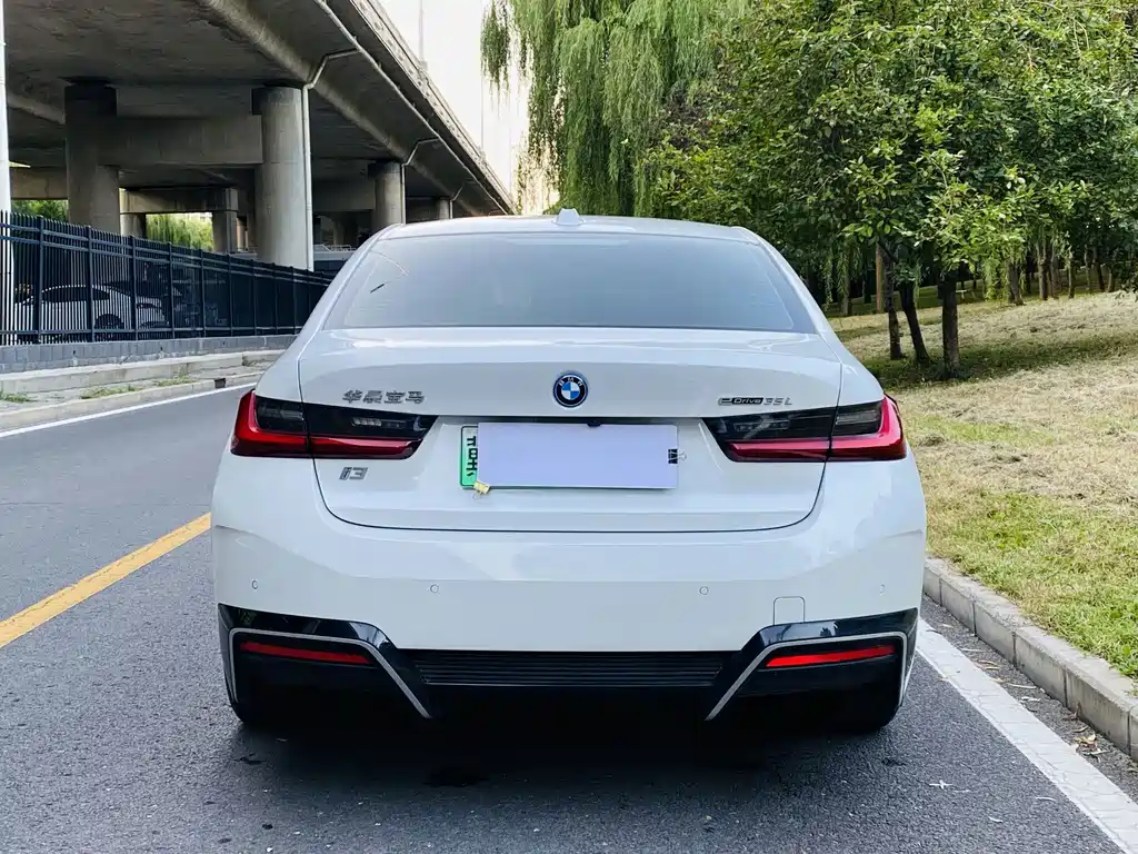 BMW i3 — миниатюра 15
