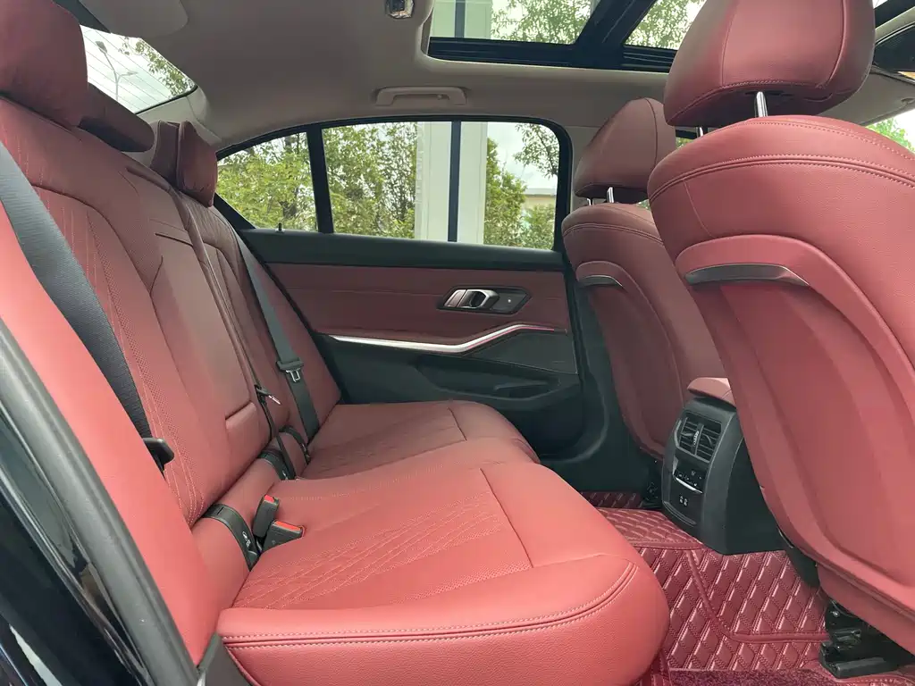 BMW 3 Series — миниатюра 14