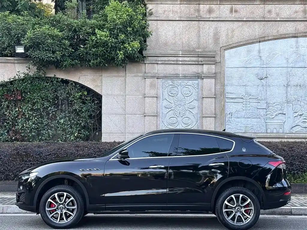 Maserati Levante 2021 3.0T Standard