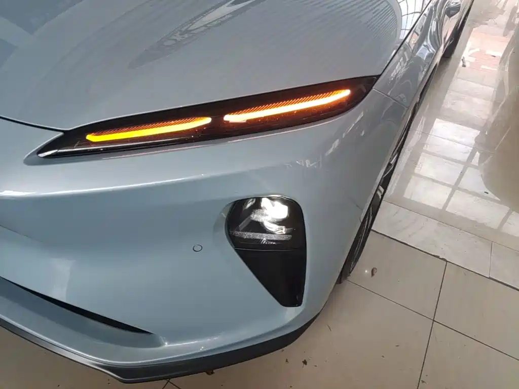 NIO ET5T — миниатюра 24