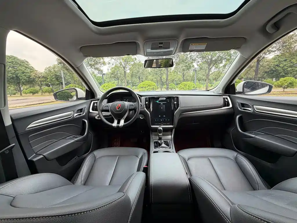 Roewe i6 Classic — миниатюра 11
