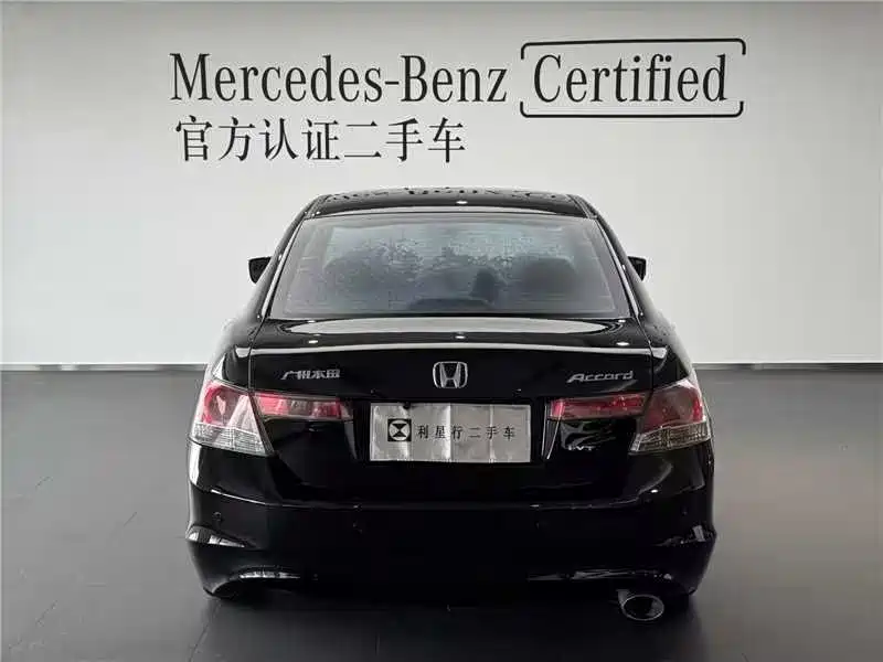 Honda Accord — миниатюра 9