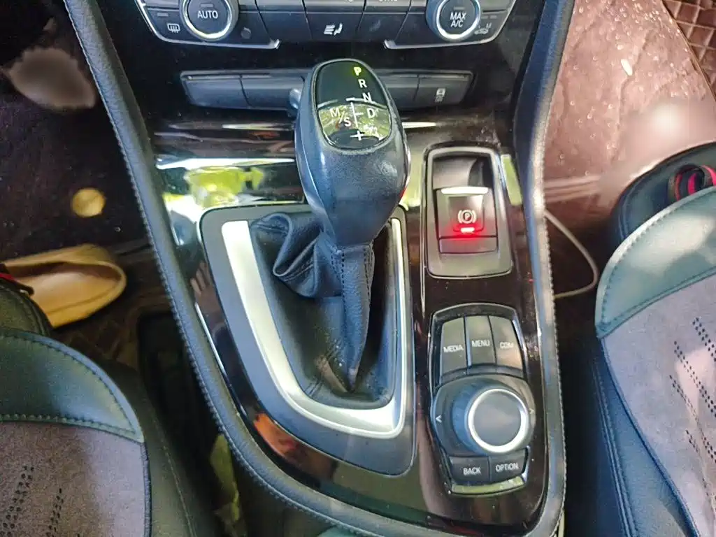 BMW 2 Series Active Tourer — миниатюра 7