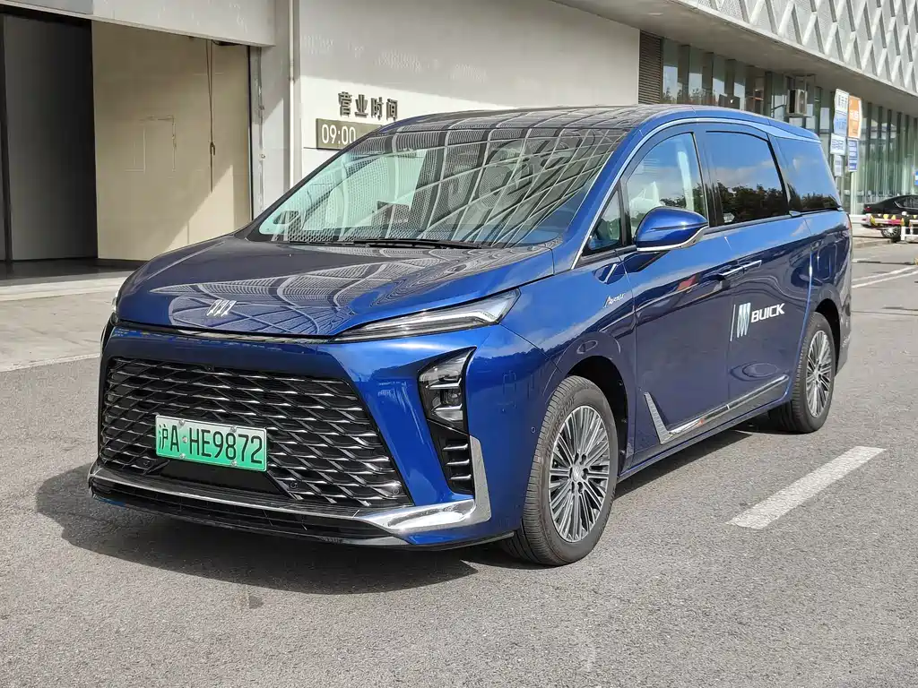 BUICK GL8 NEW ENERGY