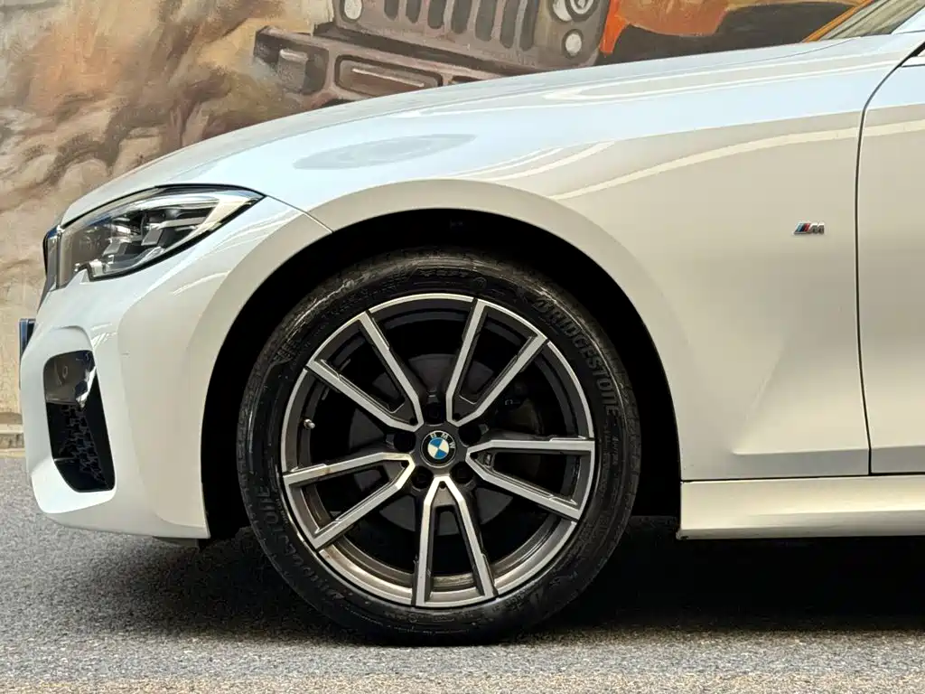 BMW 3 Series — миниатюра 6