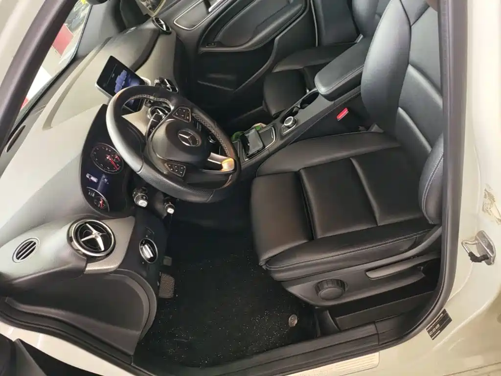 Mercedes-Benz B-Class — миниатюра 15