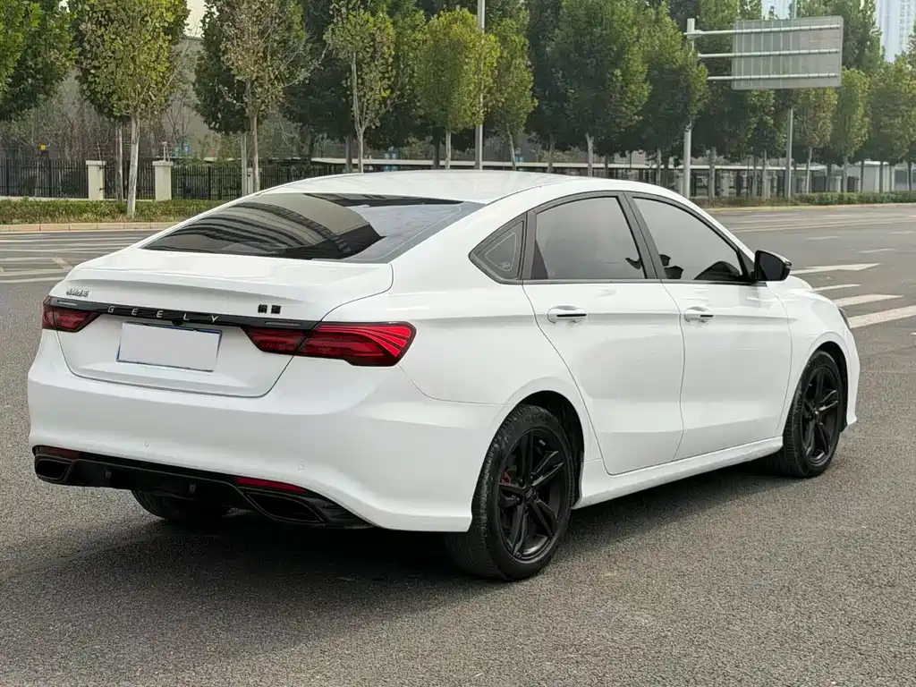 Geely Binrui — миниатюра 7