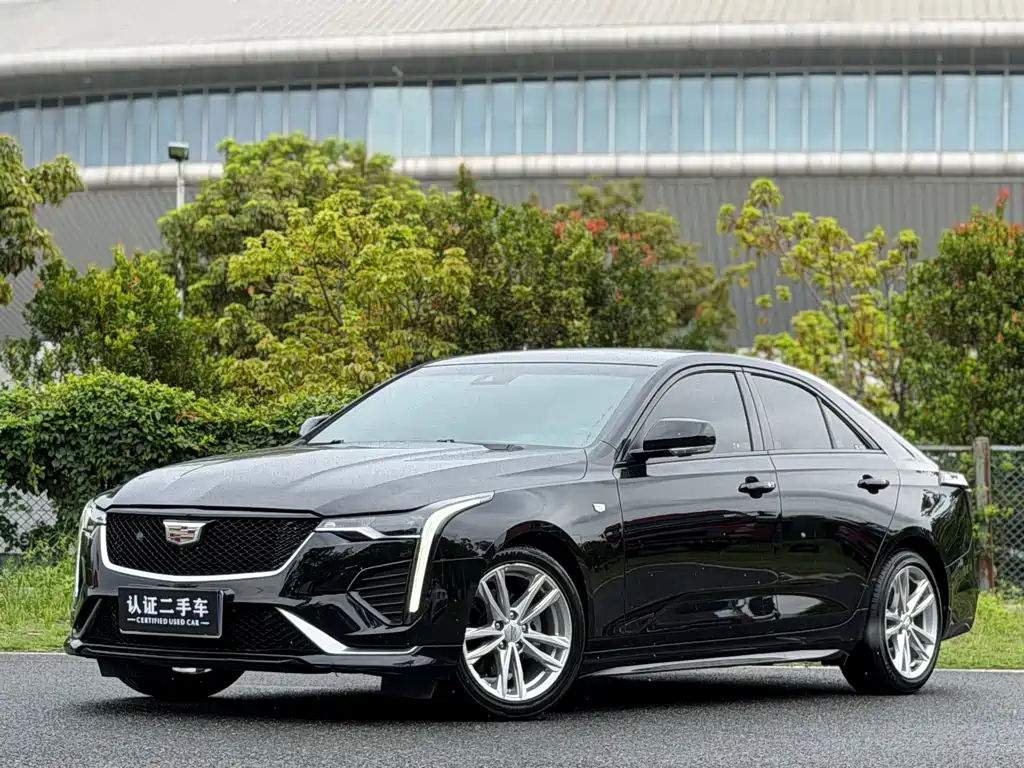 Cadillac CT4