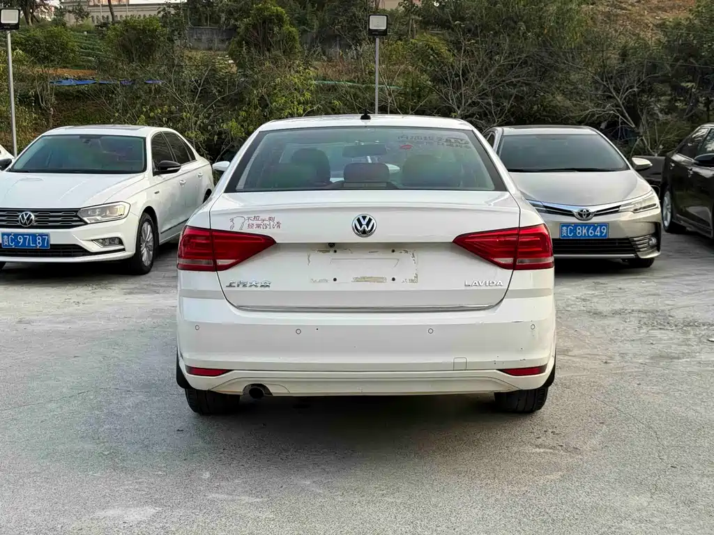 Volkswagen Lavida — миниатюра 8