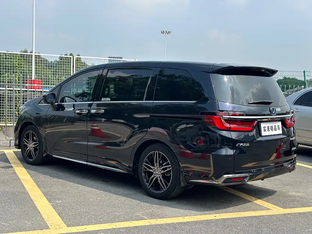 Honda Odyssey — миниатюра 4