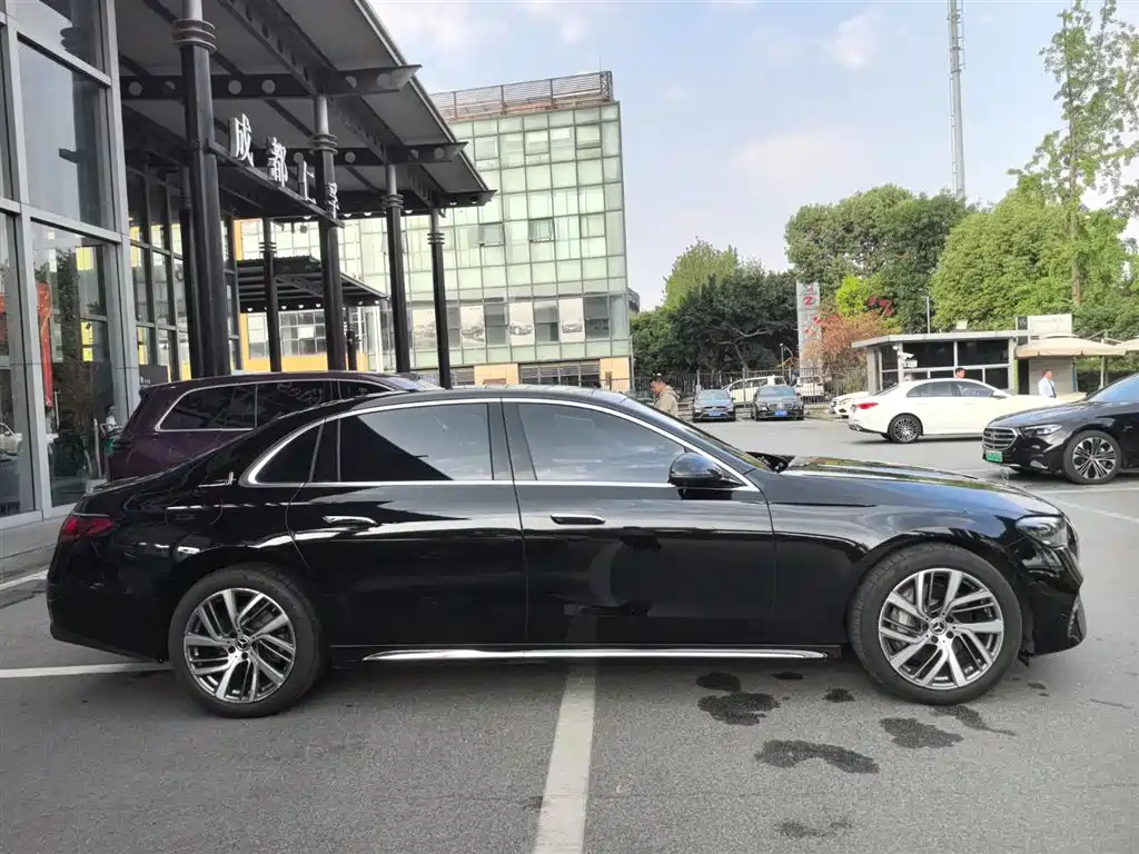 Mercedes-Benz E-Class E 2024 E 300 L Fashion