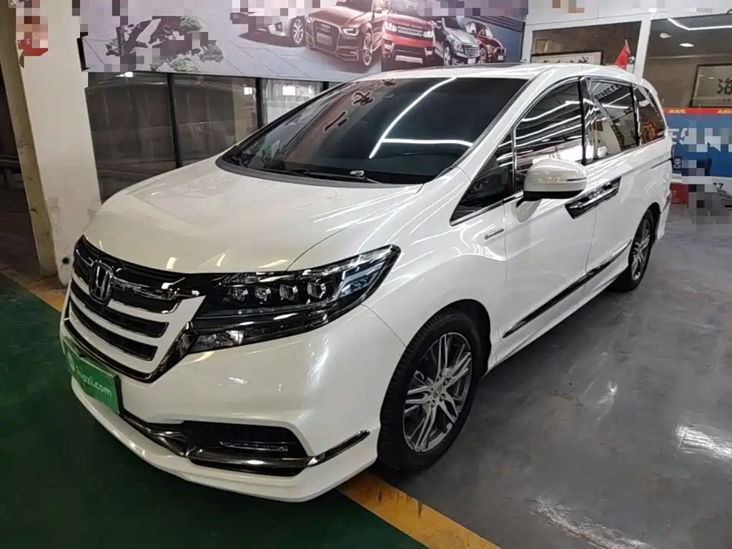 Honda Elysion — миниатюра 2