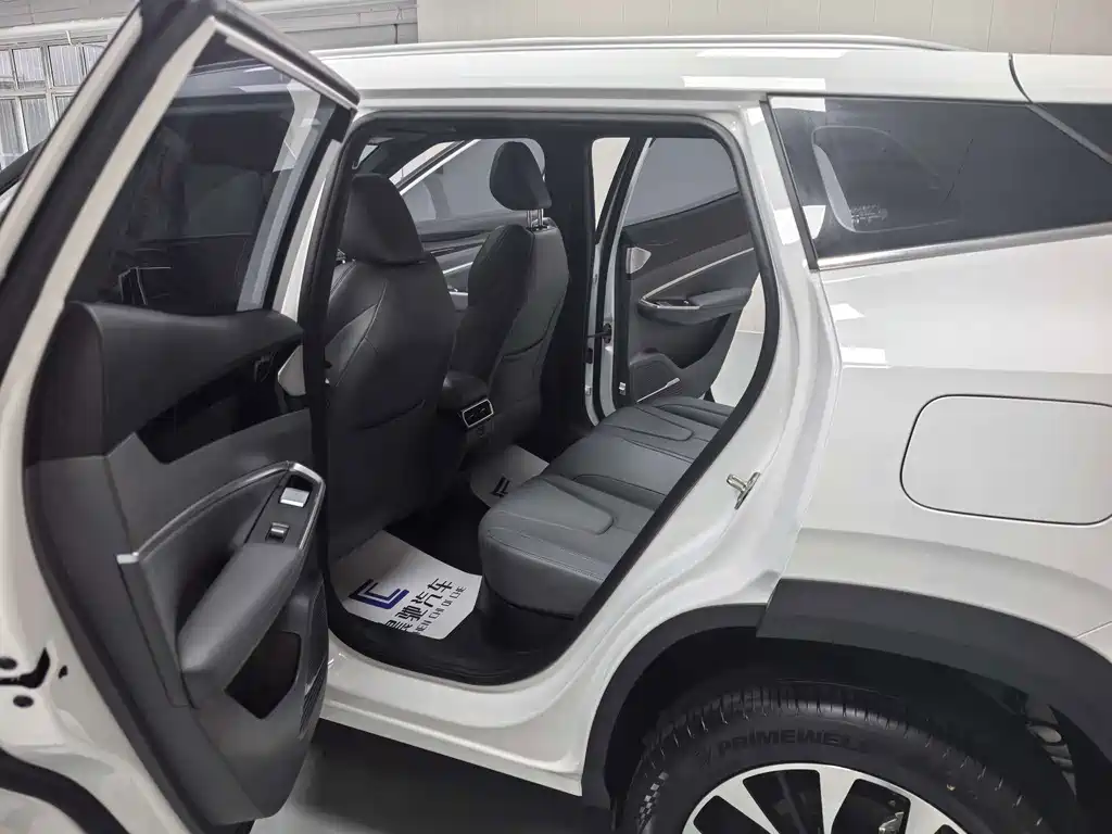 Geely Boyue — миниатюра 11