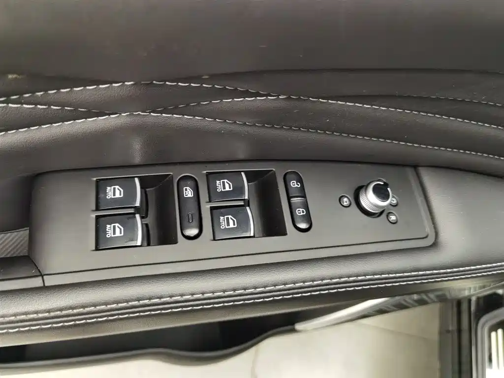 Dongfeng ix5 2019 280TGDI CVT V
