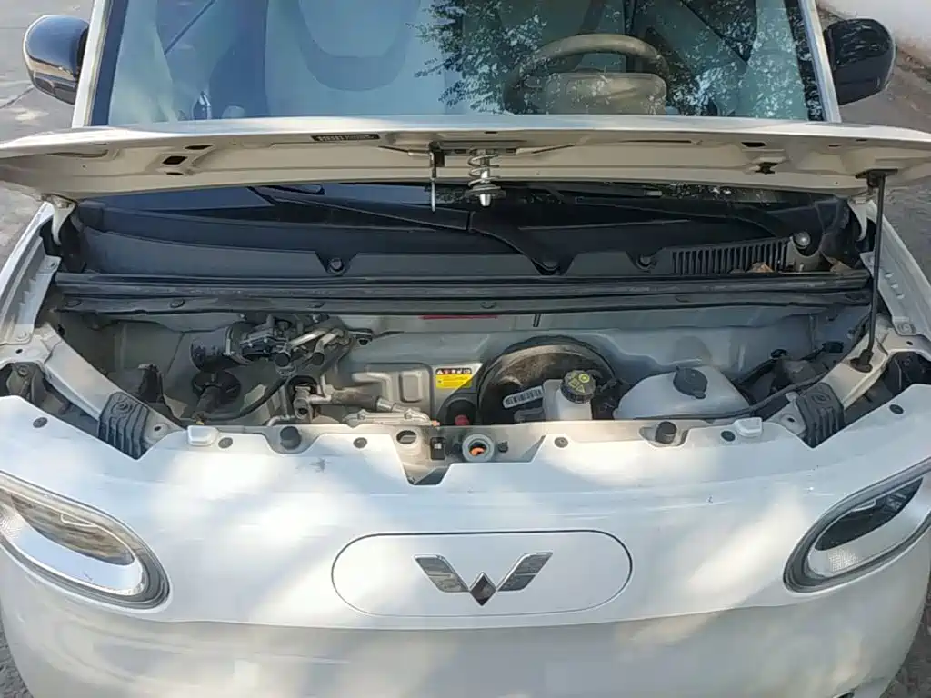 Wuling MINIEV — миниатюра 19