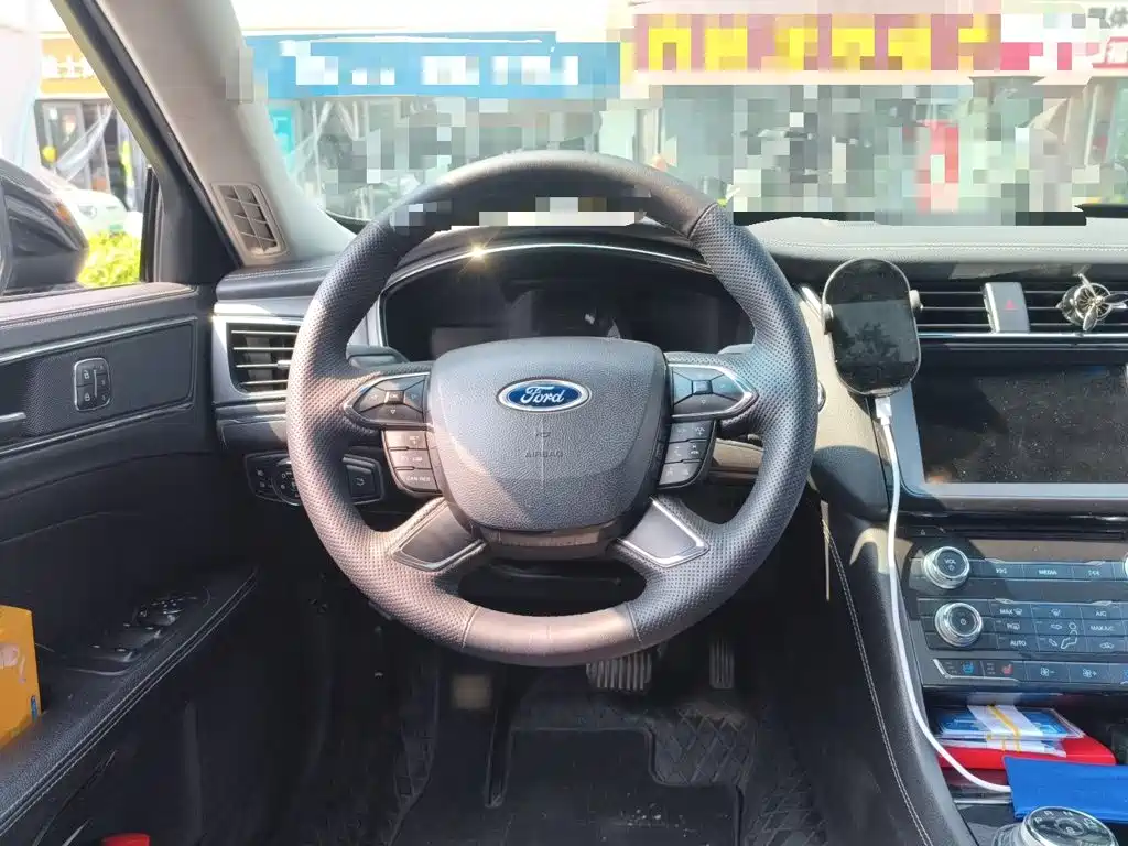 Ford Taurus — миниатюра 11