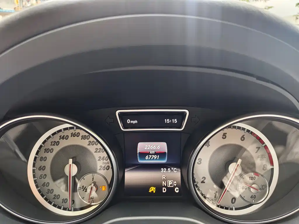 Mercedes-Benz GLA — миниатюра 22