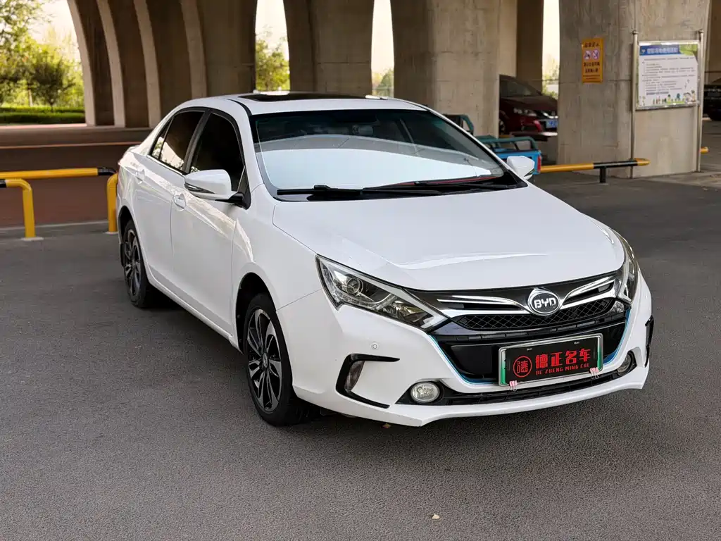 BYD Qin NEV — миниатюра 3