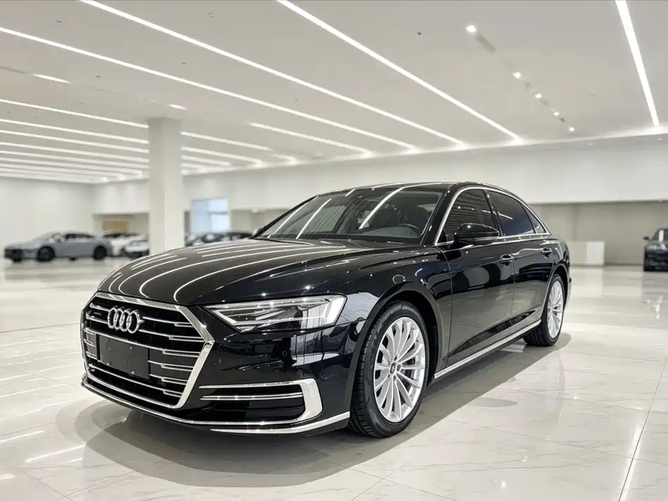 Audi A8 — миниатюра 2