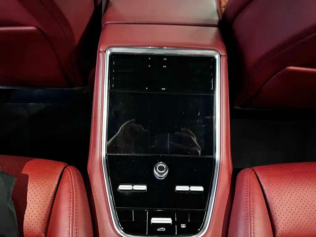 Porsche Panamera — миниатюра 16