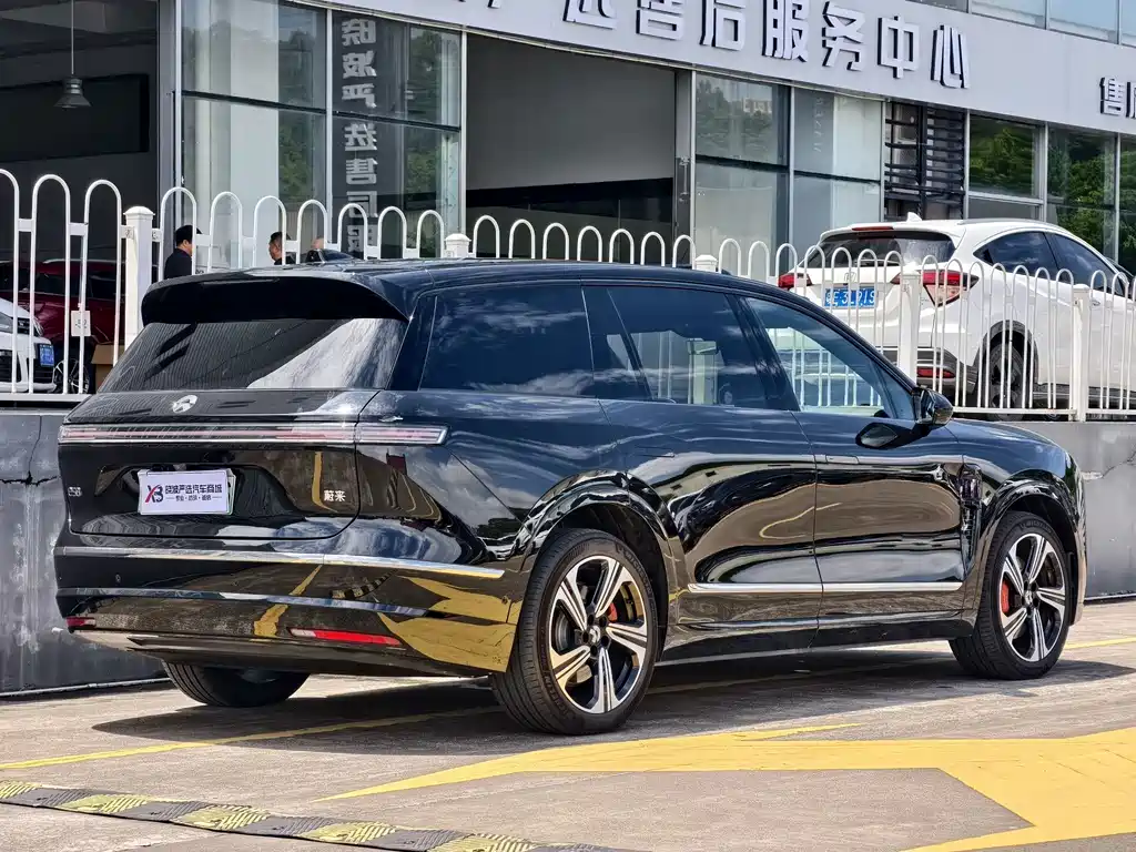 NIO ES8 — миниатюра 7