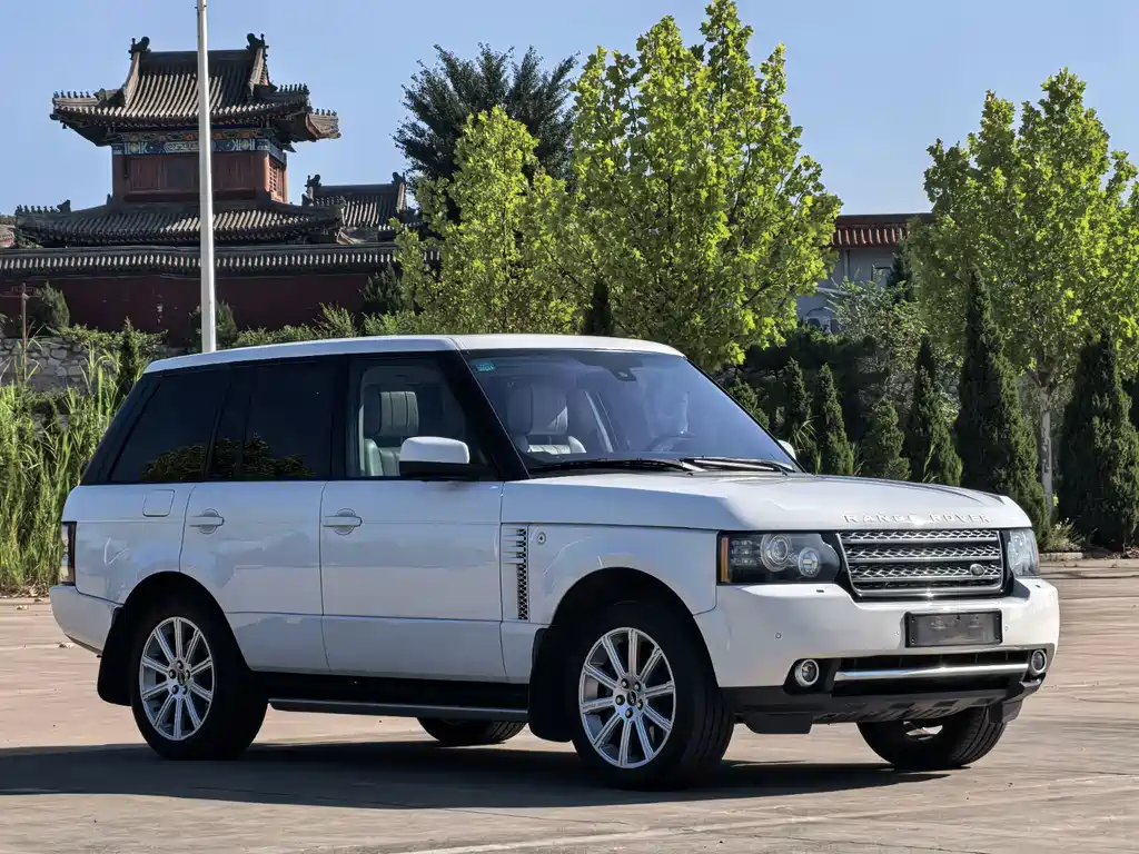Land Rover Range Rover — миниатюра 8