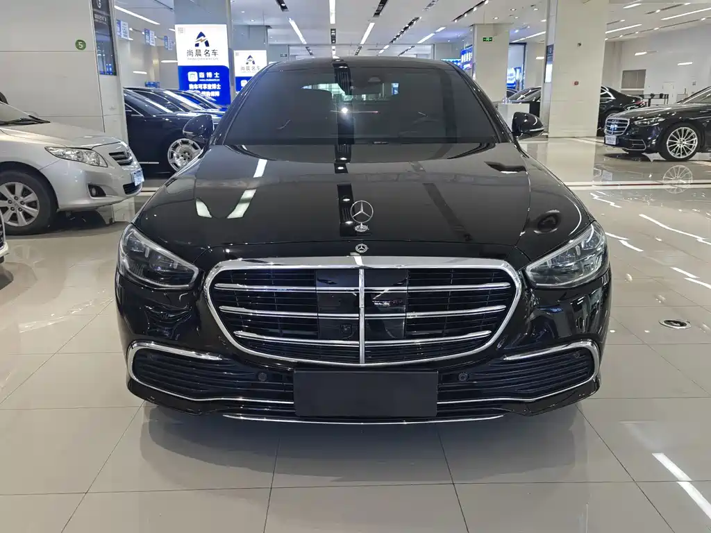 Mercedes-Benz S-Class — миниатюра 2