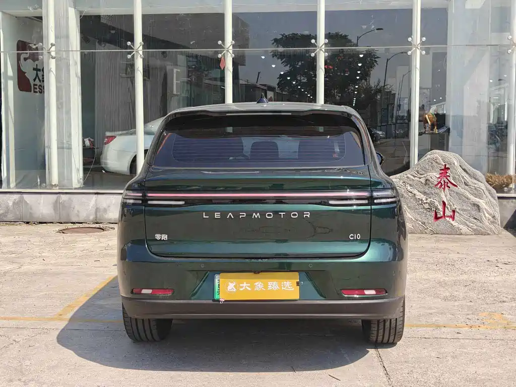 Leapmotor Leapmotor C10 — миниатюра 15