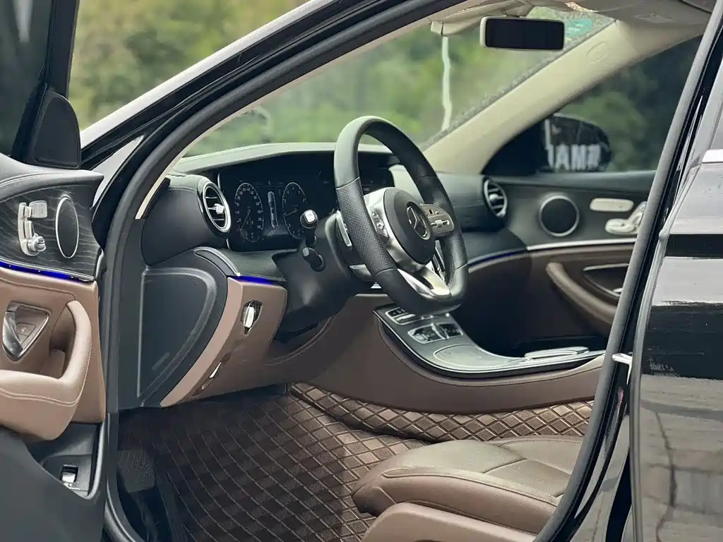 Mercedes-Benz E-Class E 2020 E 300 L Sport Fashion