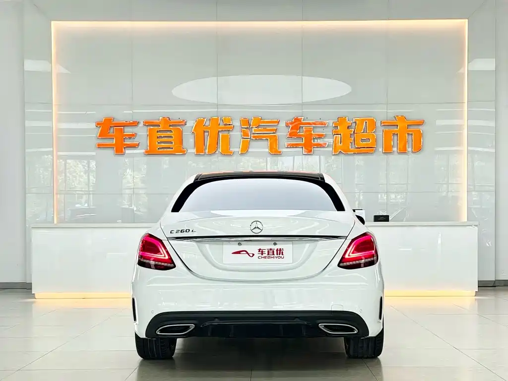 Mercedes-Benz C-Class — миниатюра 6