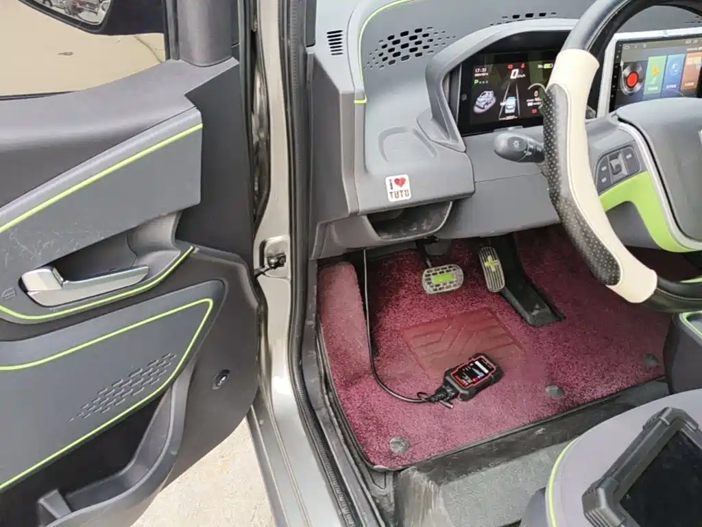 Baojun E100 — миниатюра 16