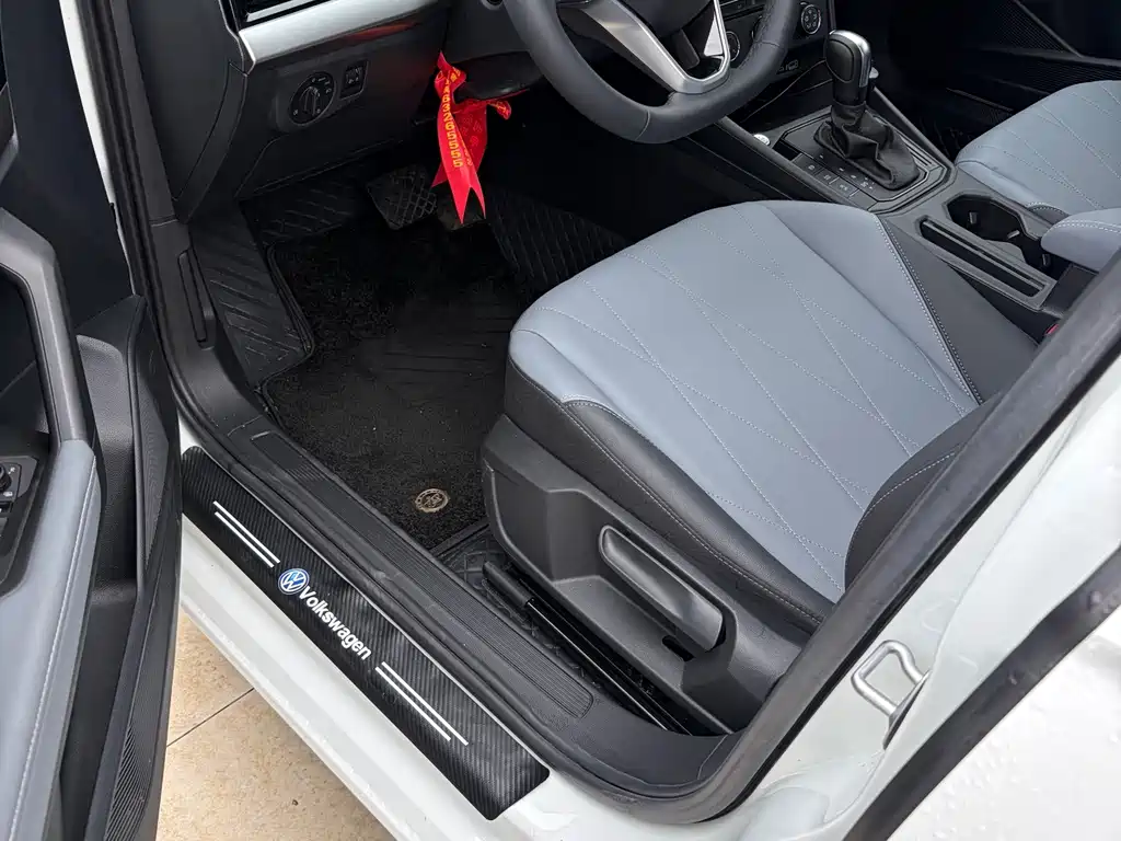 Volkswagen Lavida — миниатюра 11